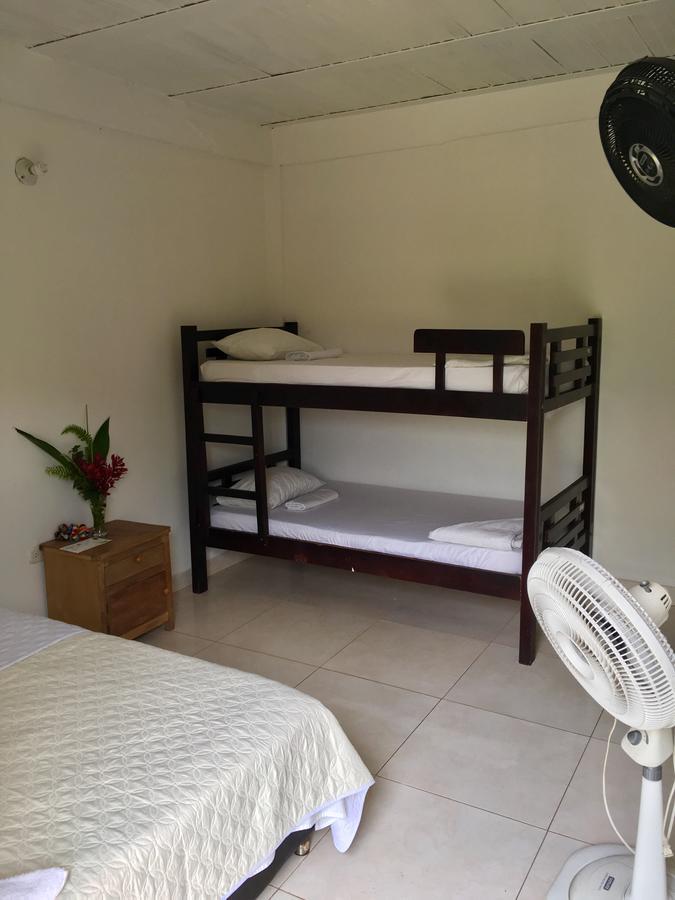 Palomino Breeze Hostal Exterior foto